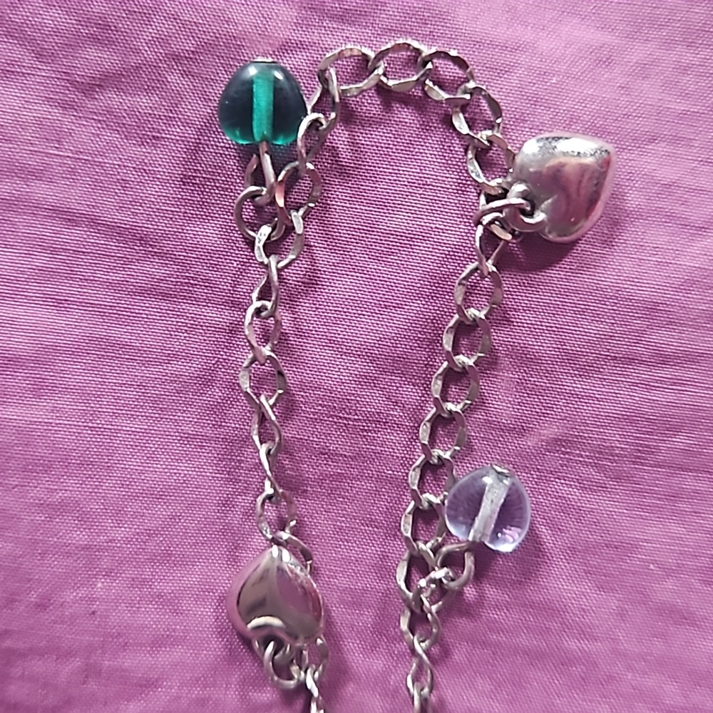 Silver Avon 9" anklet with dangly green, blue, & silver heart shaped beads - Picture 3 of 8